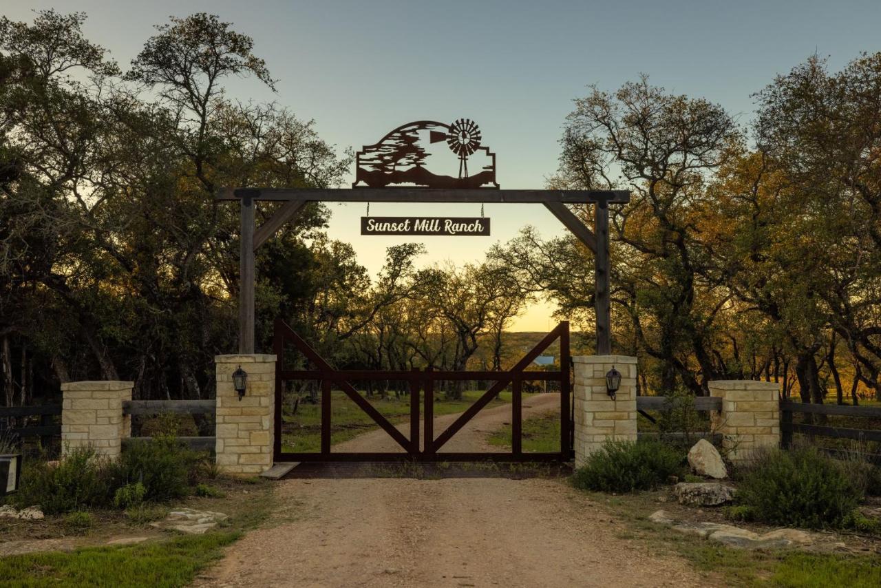 Inn At Sunset Mill Ranch Уимберли Экстерьер фото
